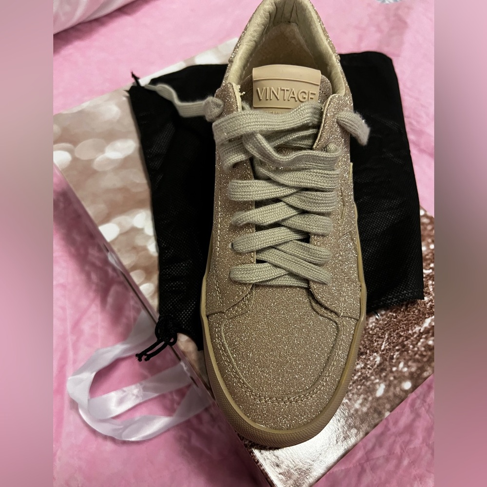 Vintage Havana Gold Sneakers